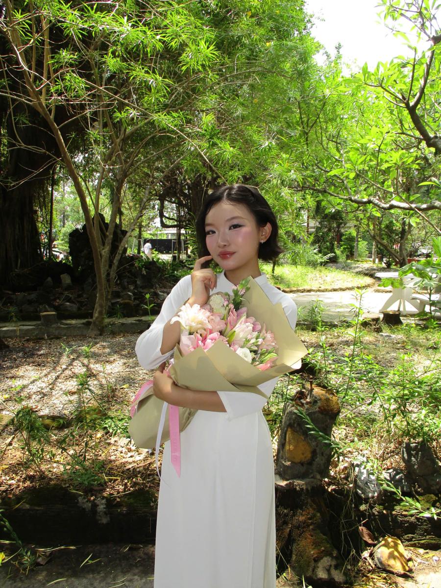 Phạm Thiên Ngân